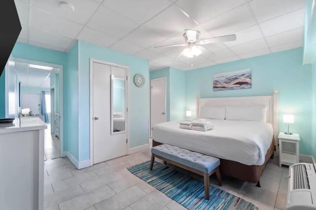 Apartment Slice O' Paradise - Gulf Front! Walk To Pier Park Panama City Beach
